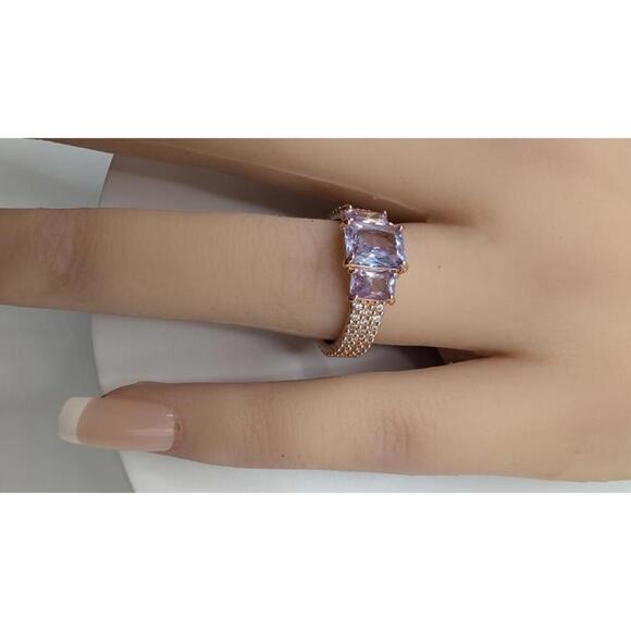 Elegant Rose Gold Plated Ring with Purple Gemstones Size 8 - Picture 1 of 9